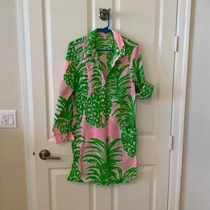 Lilly Pulitizer beach coverup size medium